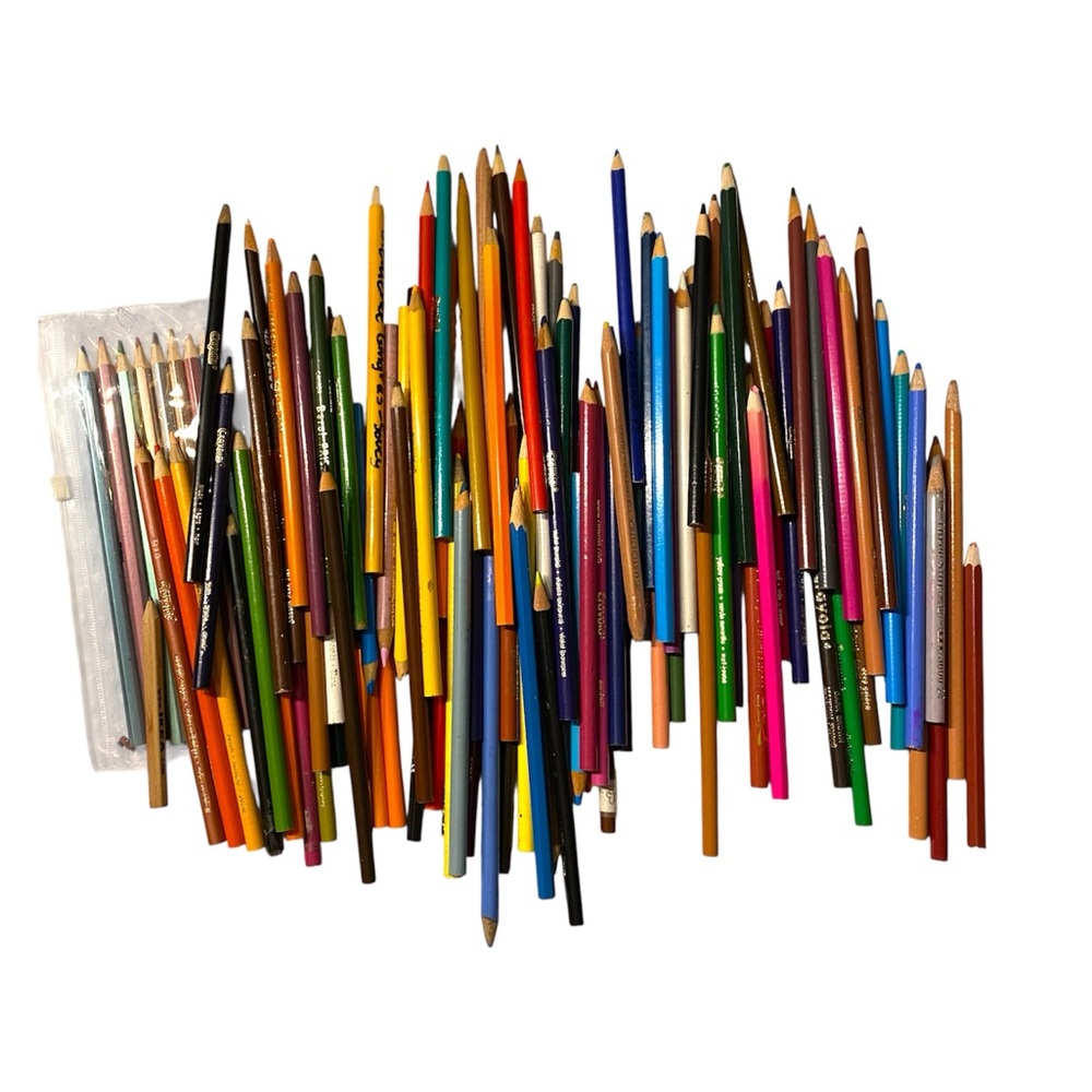 More than 100 Coloured Pencils Lot